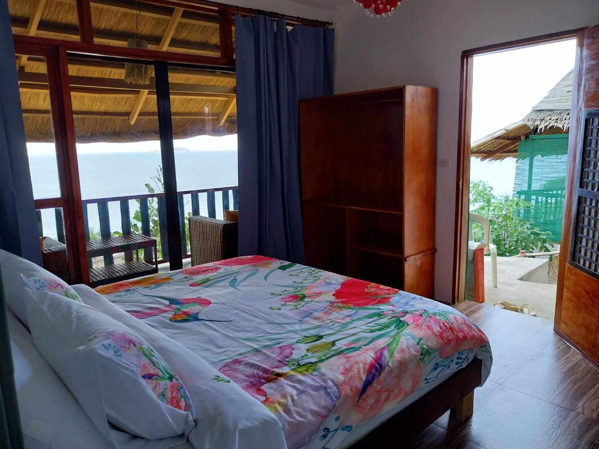 Miley Lodging Restobar New Busuanga Esterno foto